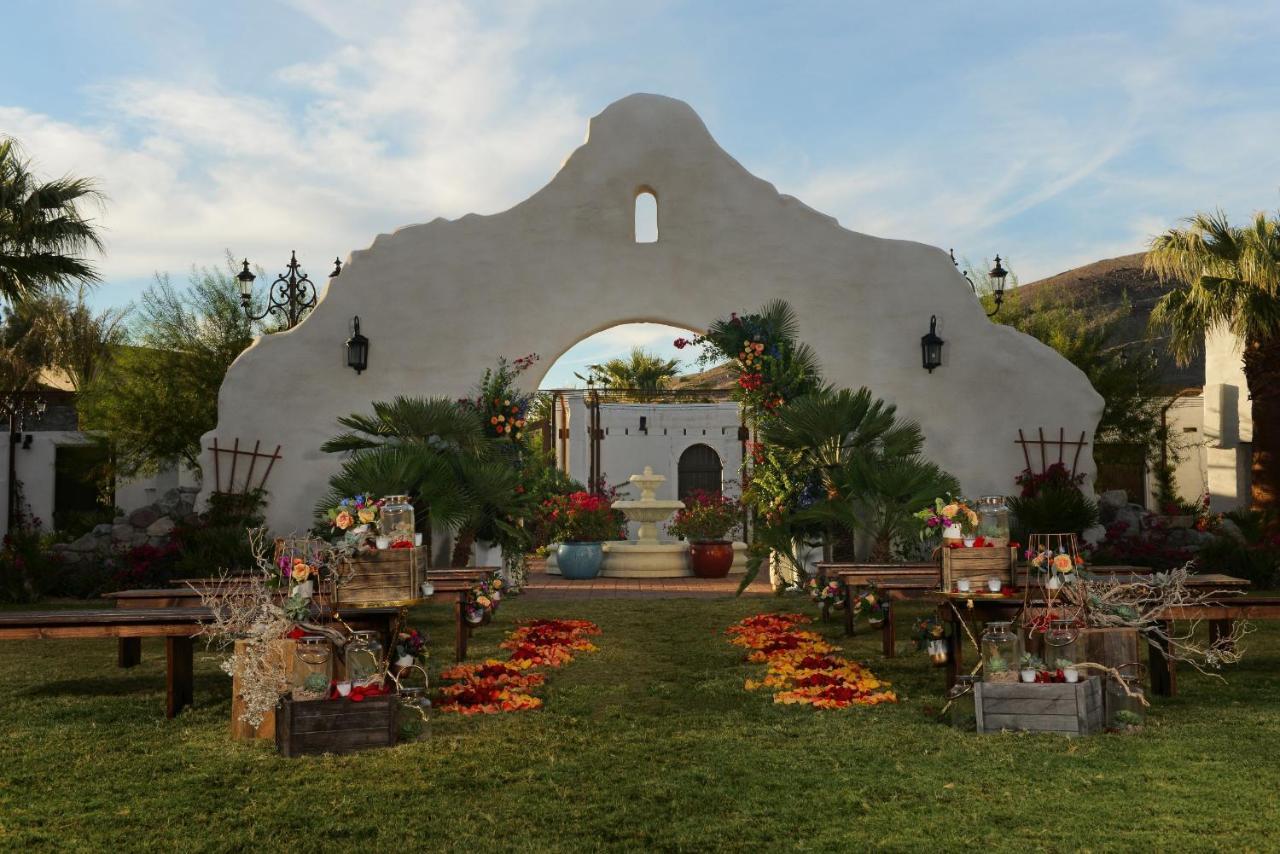 The Inn At Indian Village 外观 照片 The 2016 Coachella Valley Music and Arts Festival